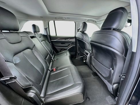 Used 2023 Jeep Grand Cherokee 4WD 4xe image 20