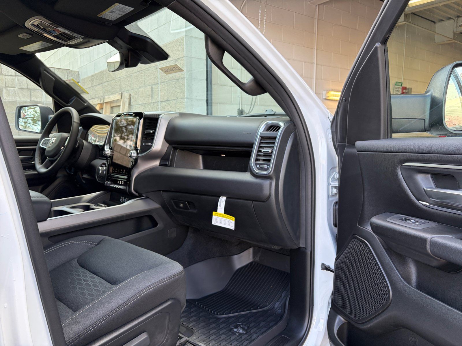 New 2026 RAM 1500 Big Horn AWD/4WD image 27