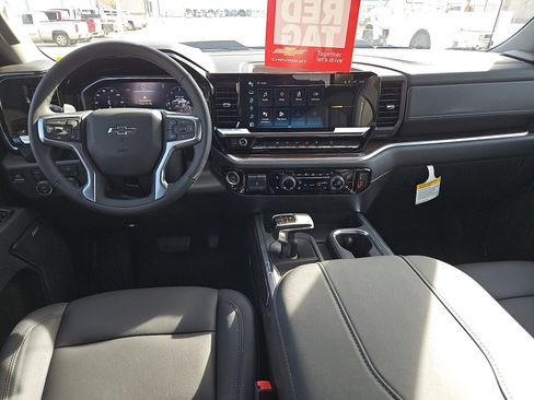 New 2026 Chevrolet Silverado 1500 LT Trail Boss w/ Convenience Package II image 12