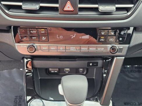 New 2026 Kia Seltos SX w/ SX Sunroof Package image 29
