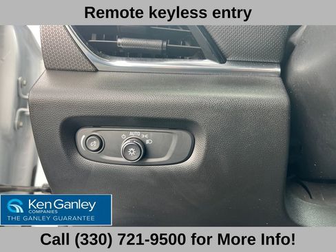 Used 2023 Chevrolet Traverse Premier w/ Redline Edition AWD/4WD image 29