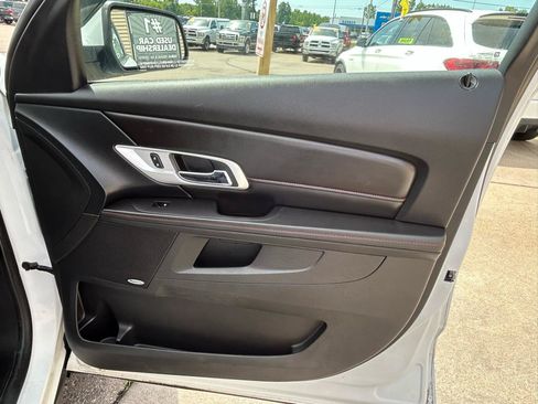 Used 2015 GMC Terrain SLE FWD image 16