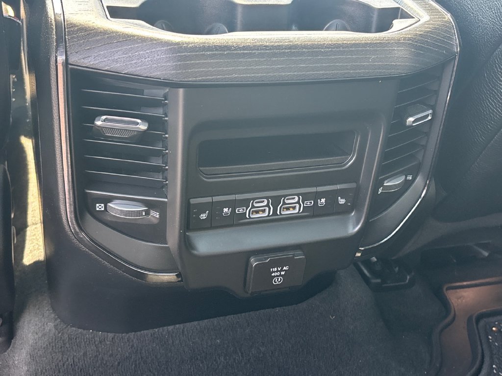 Used 2022 RAM 1500 Limited AWD/4WD image 23