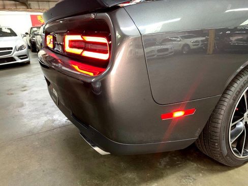 Used 2018 Dodge Challenger R/T Scat Pack w/ Leather Interior Group image 55