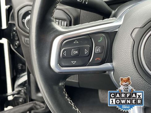 Used 2022 Jeep Wrangler Unlimited Sahara image 27