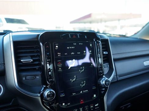 Used 2021 RAM 1500 Laramie image 18