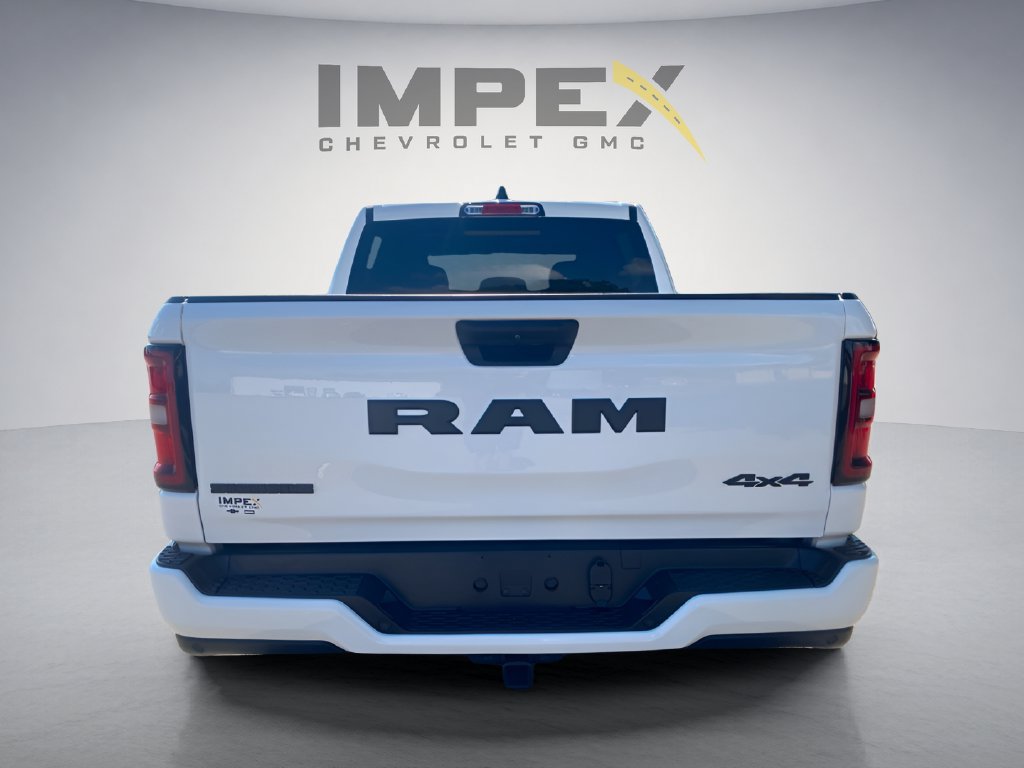 Used 2025 RAM 1500 Big Horn AWD/4WD image 5
