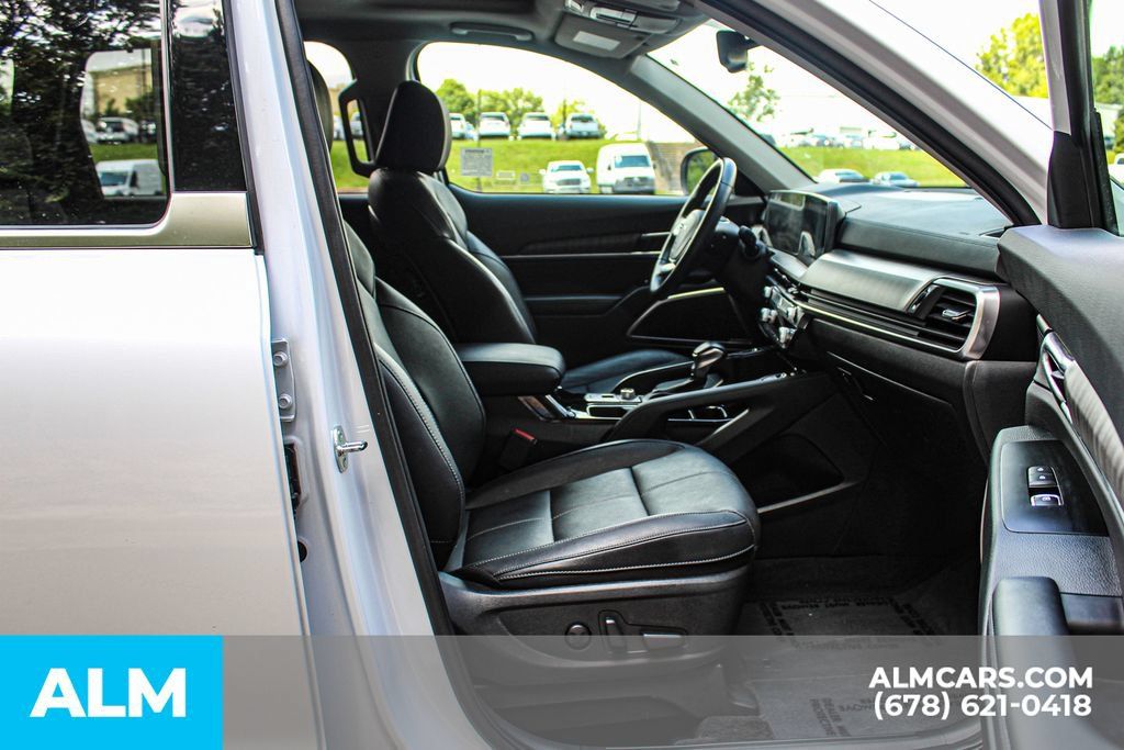 Used 2025 Kia Telluride EX AWD/4WD image 20