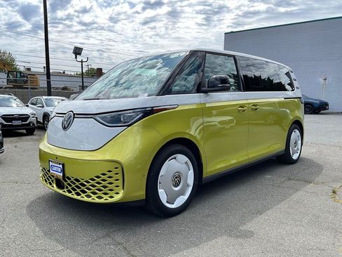 New 2025 Volkswagen ID. Buzz 1st Edition AWD/4WD image 4