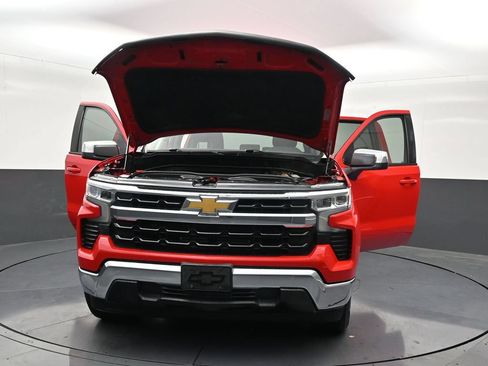 Used 2022 Chevrolet Silverado 1500 LT RWD image 35