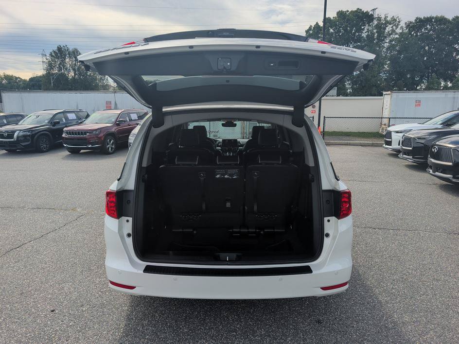 Used 2022 Honda Odyssey Elite image 15