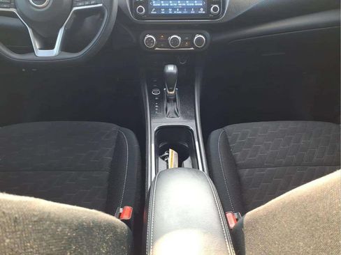 Used 2024 Nissan Kicks SV FWD image 12