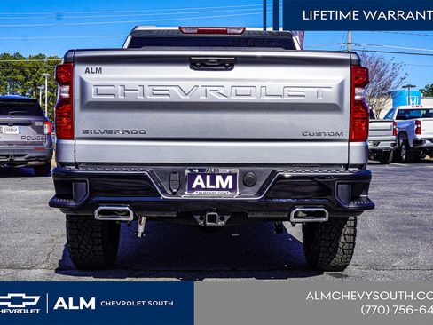 New 2026 Chevrolet Silverado 1500 Custom Trail Boss w/ LPO, Dark Essentials Package image 11