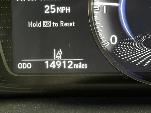 Used 2022 Lexus ES 350 w/ Premium Package image 22