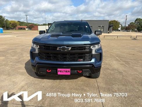 Used 2024 Chevrolet Silverado 1500 LT Trail Boss w/ Protection Package AWD/4WD image 2