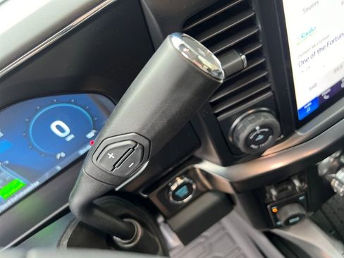 New 2026 Ford F250 Lariat w/ Black Appearance Package image 23