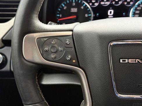 Used 2017 GMC Yukon Denali w/ Open Road Package AWD/4WD image 37