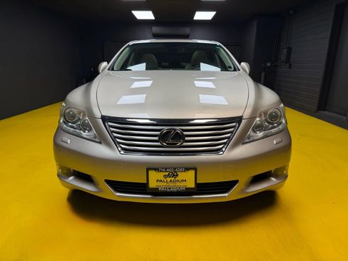 Used 2011 Lexus LS 460 image 2