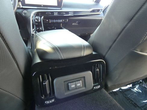 Used 2023 Toyota Mirai image 41