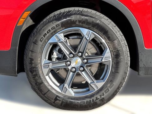 Used 2025 Chevrolet Blazer LT image 10