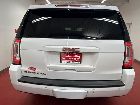 Used 2016 GMC Yukon XL SLT RWD image 9