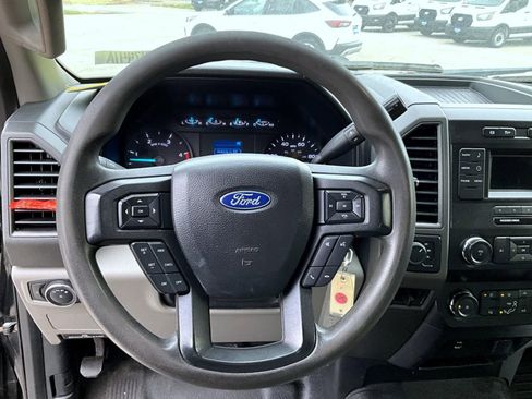 Used 2019 Ford F550 4x4 Regular Cab Super Duty image 12