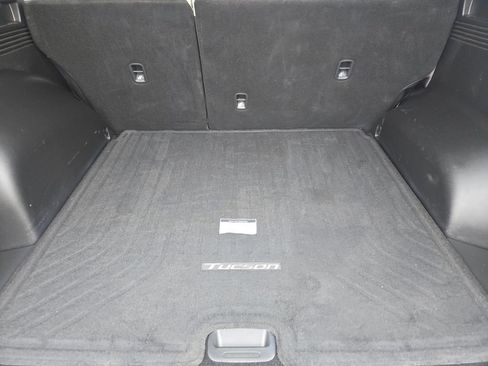 Used 2025 Hyundai Tucson SEL FWD image 23
