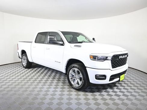 Used 2026 RAM 1500 Big Horn AWD/4WD image 10