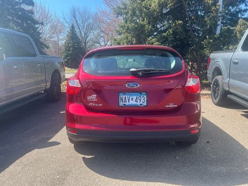 Used 2014 Ford Focus SE w/ Equipment Group 201A image 5