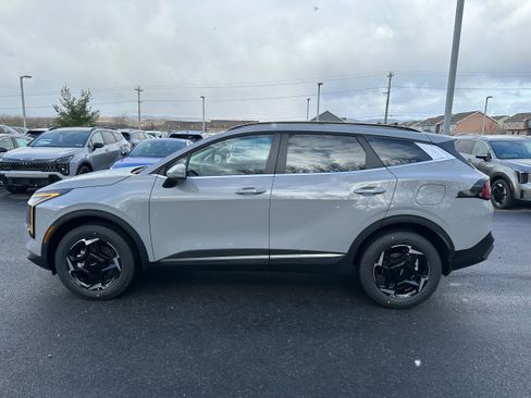 New 2026 Kia Sportage EX image 8