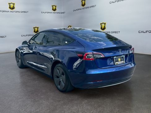 Used 2023 Tesla Model 3 Standard Range RWD image 3