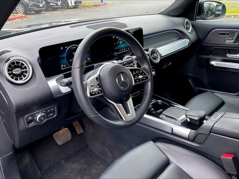 Used 2023 Mercedes-Benz GLB 250 image 15