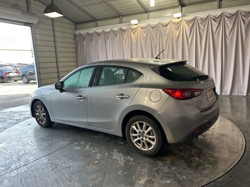 Used 2015 MAZDA MAZDA3 i Touring image 14