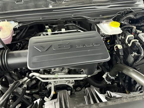 Used 2025 RAM 1500 Tradesman w/ Night Edition image 32