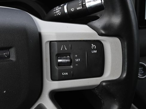 Used 2022 Land Rover Defender 110 X-Dynamic SE image 36