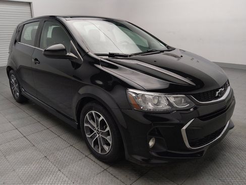 Used 2020 Chevrolet Sonic LT FWD image 13
