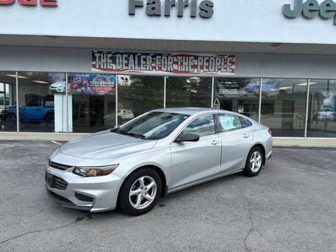Used 2016 Chevrolet Malibu LS FWD image 1