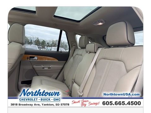 Used 2014 Lincoln MKX AWD w/ Equipment Group 102A image 15