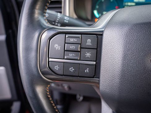 Used 2023 Ford F350 Platinum image 19