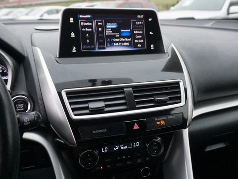 Used 2018 Mitsubishi Eclipse Cross SEL image 16