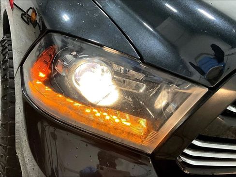 Used 2016 RAM 1500 Sport image 30