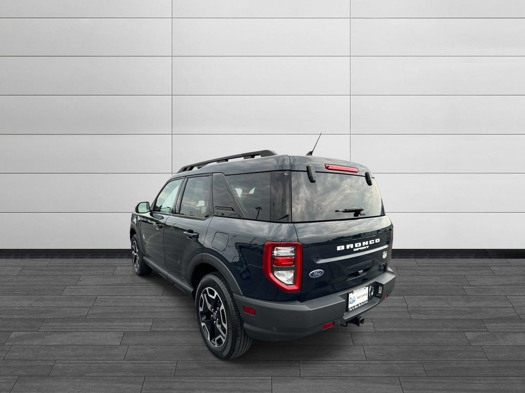 Used 2023 Ford Bronco Sport Outer Banks w/ Tech Package AWD/4WD image 5