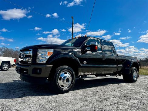 Used 2016 Ford F350 King Ranch w/ King Ranch w/Chrome Package image 15