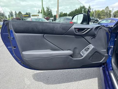 Used 2024 Toyota GR86 Premium RWD image 24