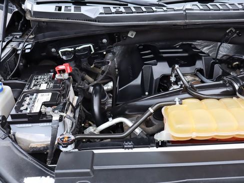 Used 2015 Ford F150 XL w/ Equipment Group 101A Mid AWD/4WD image 38
