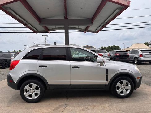Used 2013 Chevrolet Captiva Sport LS FWD image 5