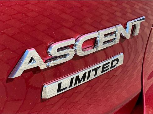 New 2025 Subaru Ascent Limited image 8