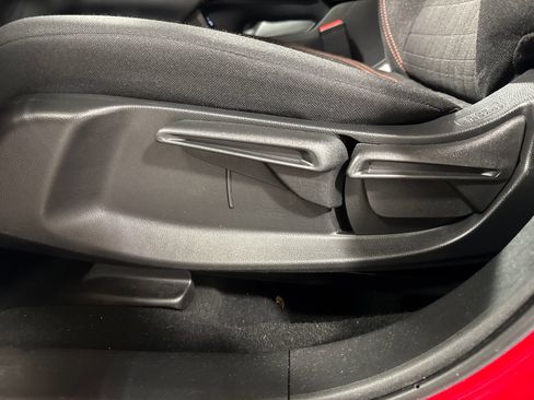 Certified 2023 Honda HR-V Sport image 6