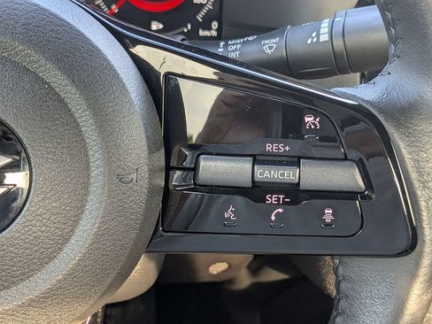 Used 2025 Nissan Z Sport w/ Floor Mat Package RWD image 25