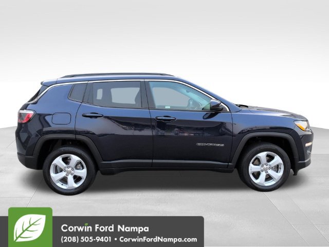 Used 2021 Jeep Compass Latitude AWD/4WD image 2